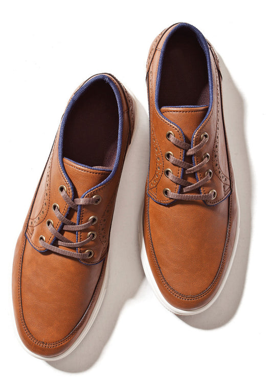 Moda Men Brown Derbys